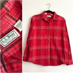 Vintage L.L. Bean Red Checkered Shirt Plaid Button-Up shirt Cabin Fall Fashion